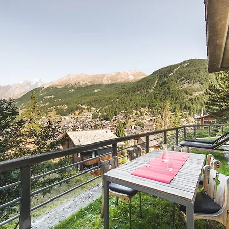 Luxury & By Mountain Exposure شقة