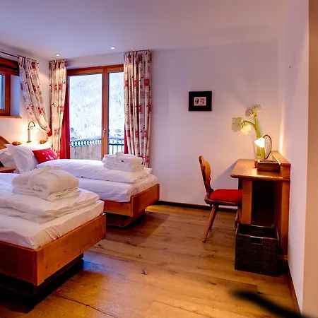 Luxury & By Mountain Exposure Apartment